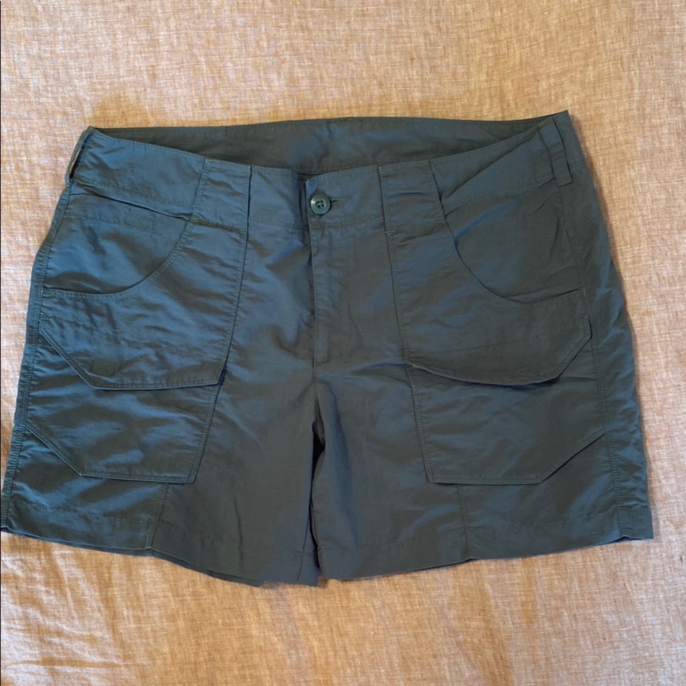 EUC Eddie Bauer Hiking Shorts